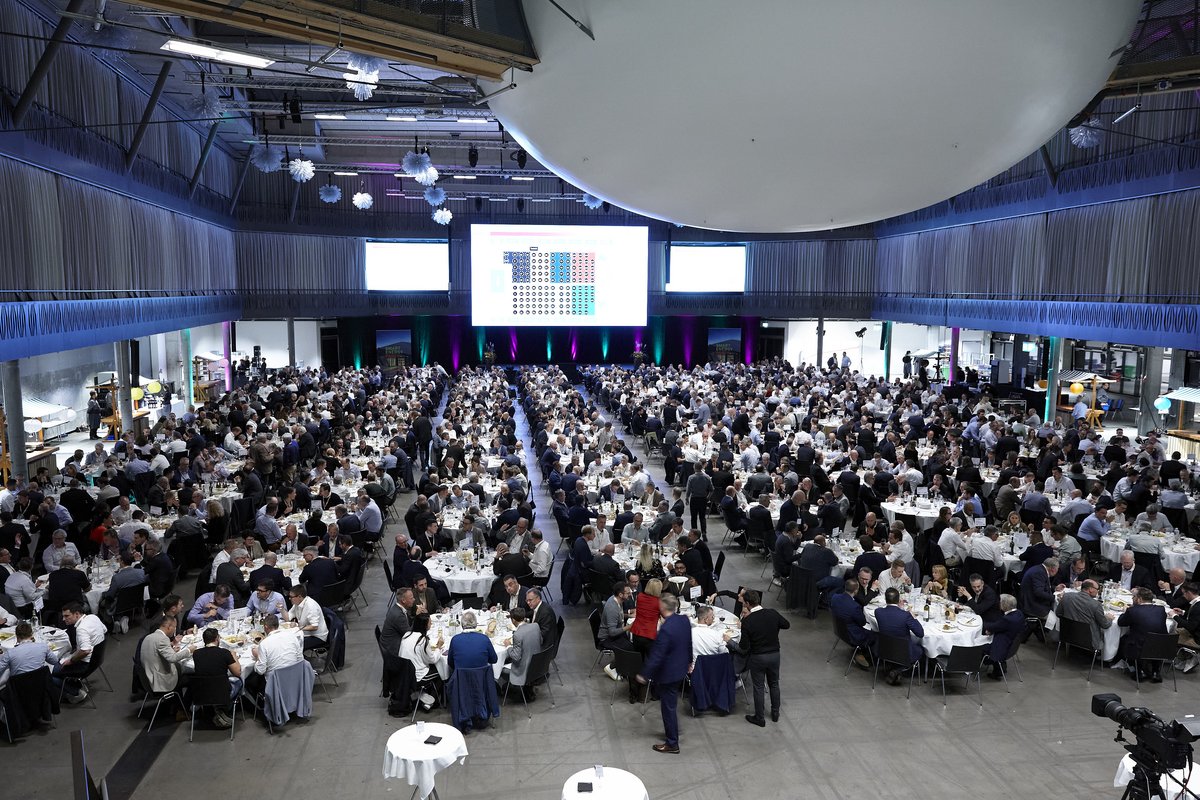 Bei über 1000 Teilnehmenden hatte man ausreichend Gelegenheit, um neue Personen kennenzulernen.