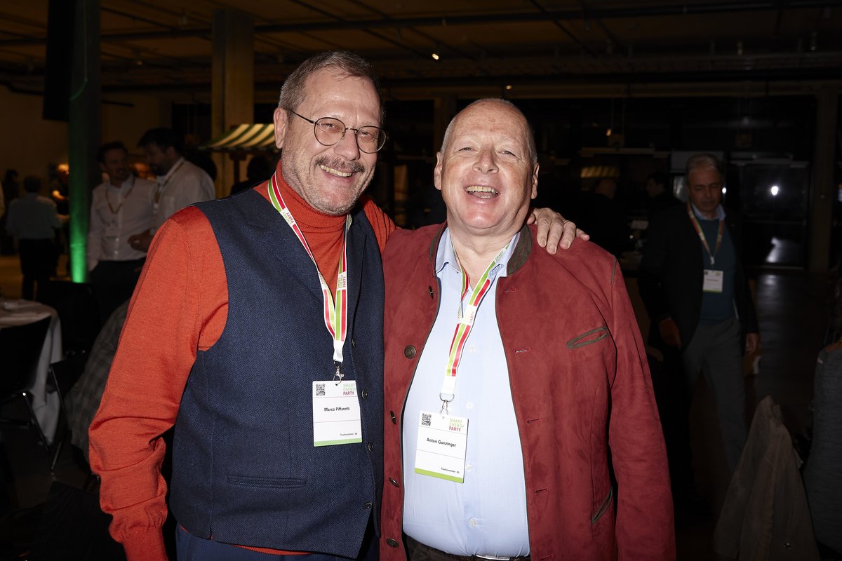 Elektromobilität und Energieforschung verstehen sich gut: Marco Piffaretti und Anton Gunzinger.