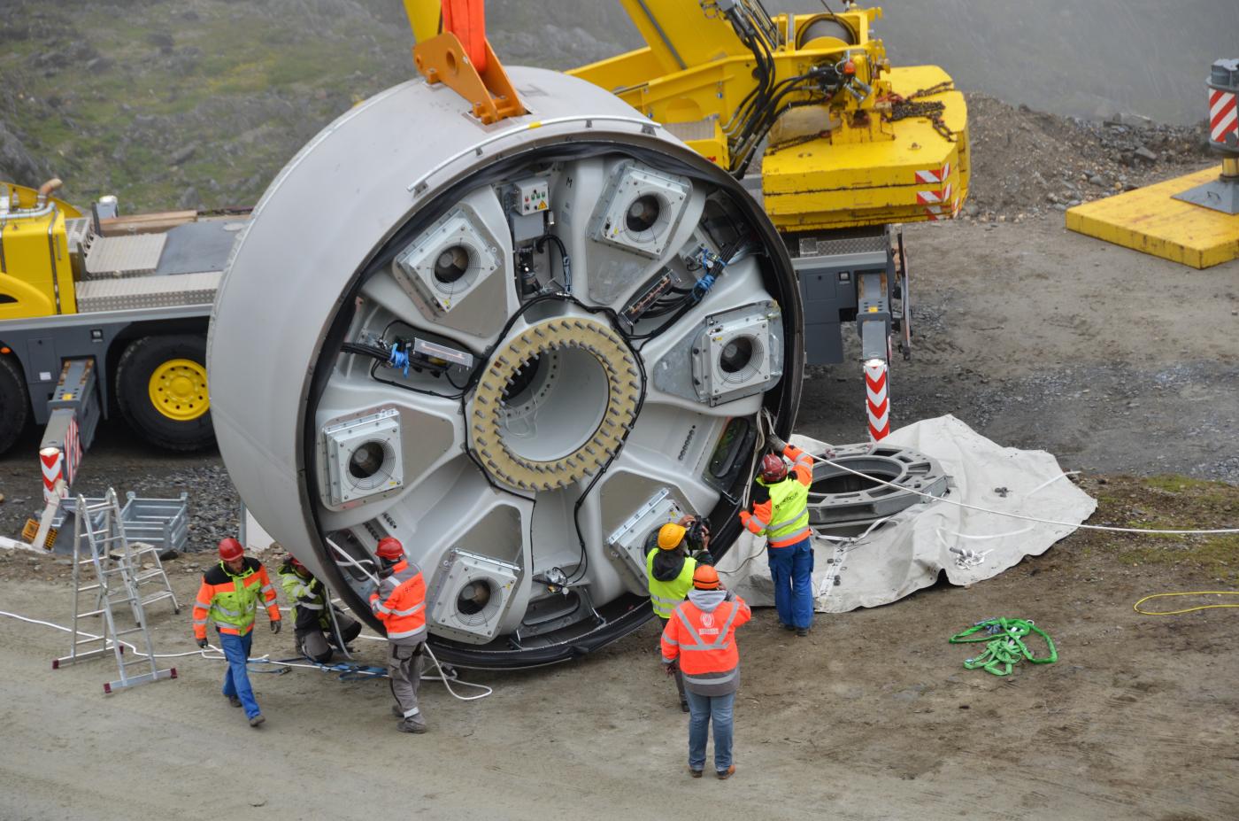 Bei den Griespass-Anlagen werden getriebelose Ringgeneratoren eingesetzt, die wartungsarm sind, da sie kaum Verschleissteile aufweisen und der Getriebeölwechsel entfällt.