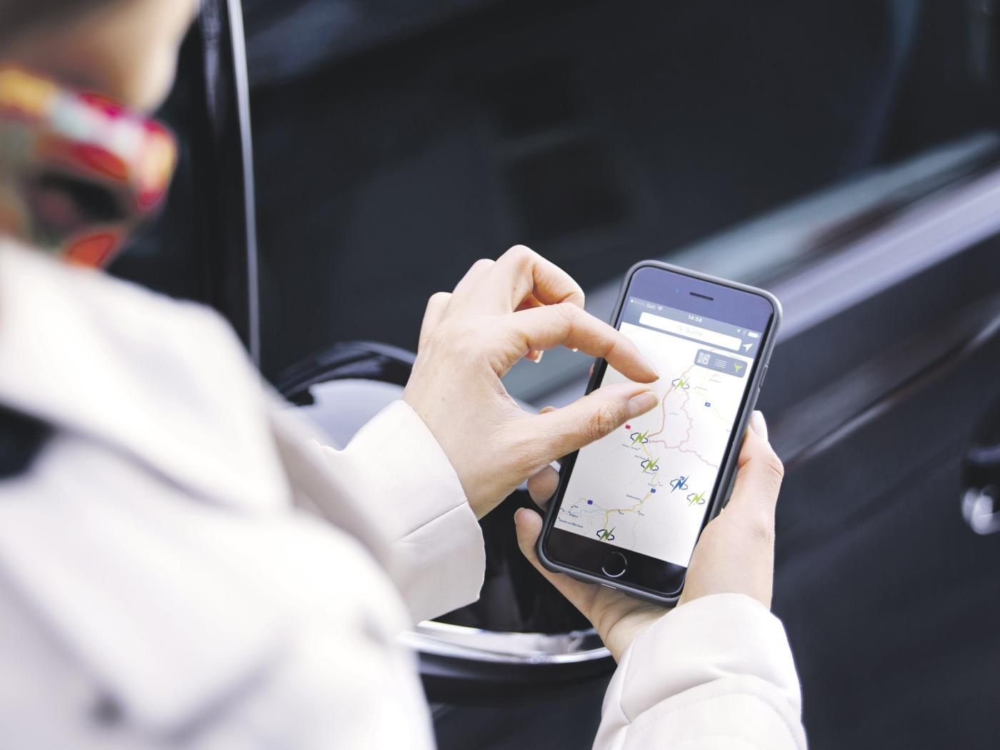 In einer App sehen Benutzer europaweit, wo sich die 35 000 Ladestationen befinden.
