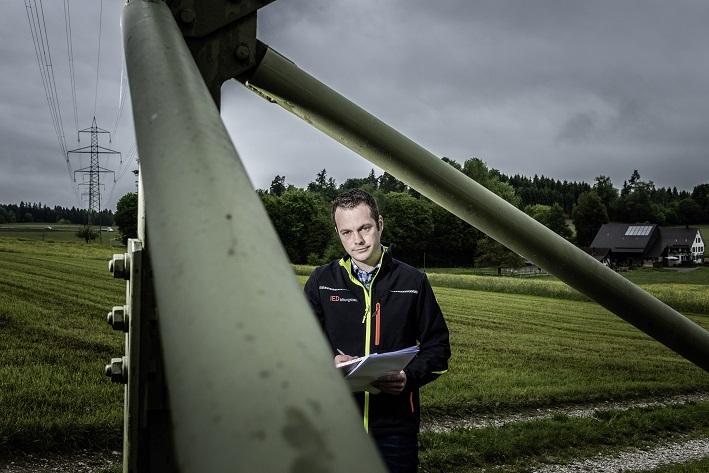 Mario Röösli, aujourd’hui directeur du site de Hägendorf pour le compte d’IED Leitungsbau, a commencé par un apprentissage de commerce, avant de se former comme électricien de réseau.