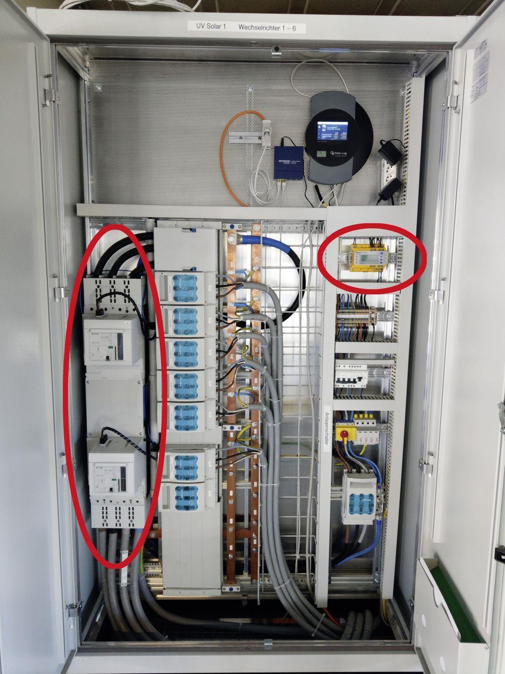 <strong>Bild 3</strong> Linker Kreis: Kuppelschalter 400  A. Rechter Kreis: Netzüberwachung. Dieser NA-Schutz ist gleich teuer wie der gesamte Rest der Unterverteilung.