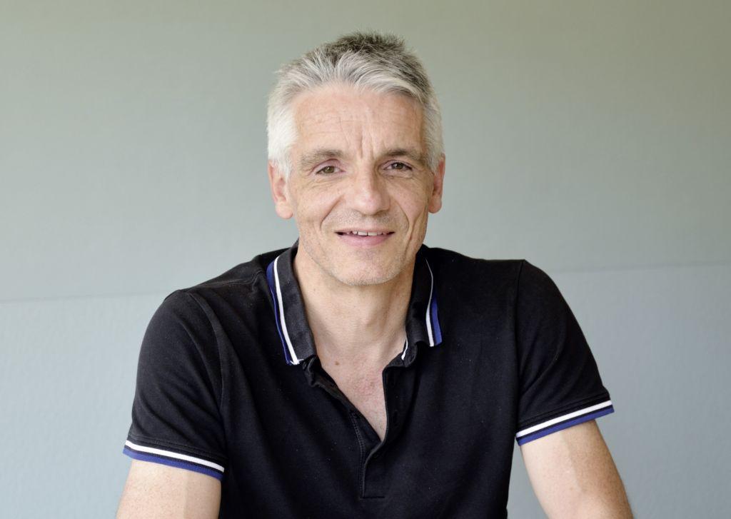 Reto Rigassi, membre de la direction de la société Enco SA, s’engage en faveur de l’énergie éolienne en tant que directeur de Suisse Éole.