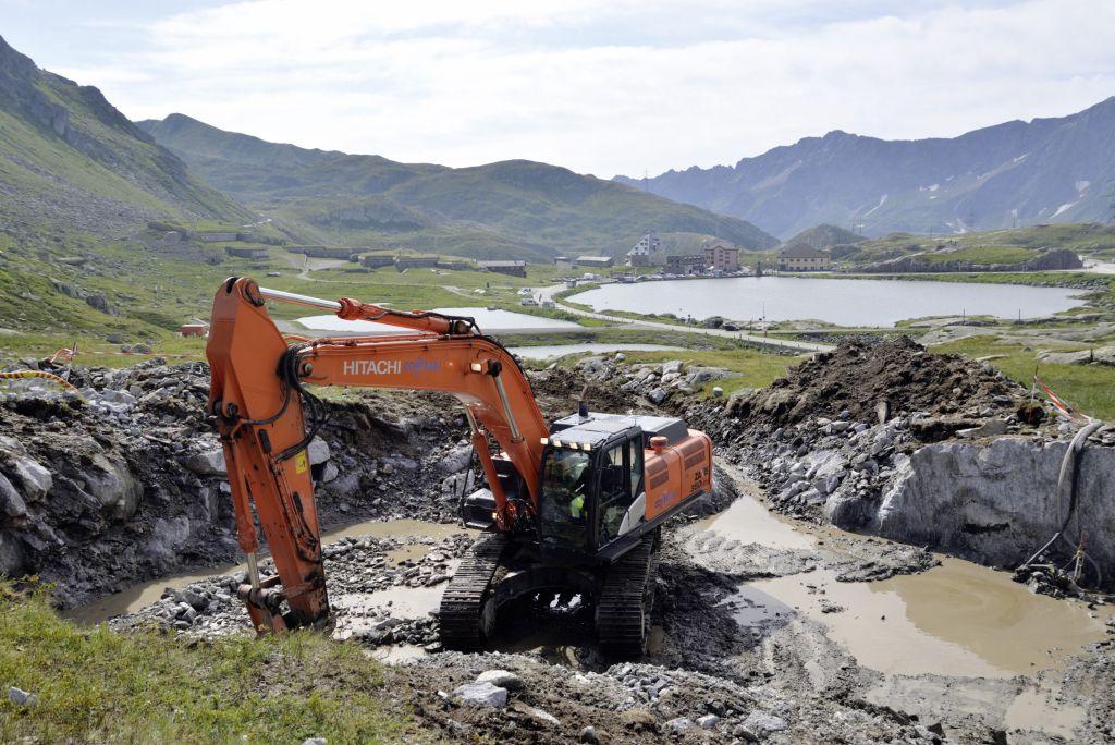 Parc éolien sur le col du Gothard: les travaux pour la réalisation des fondations et des routes d’accès ont commencé. La mise en service du parc éolien est prévue pour l’été prochain.