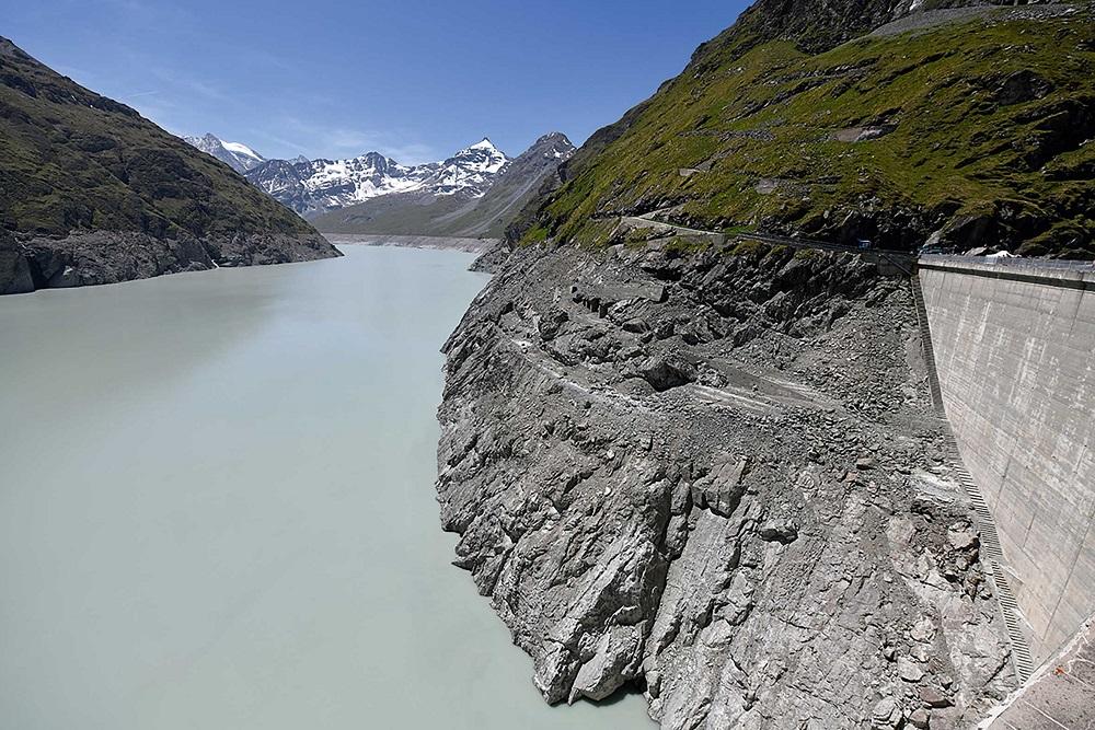 Wasserkraftreserve: Um dem Stromdefizit im Winter entgegenzuwirken, soll im Frühling und im Sommer in Stauseen eine bestimmte Menge Energie gespeichert werden. Diese Energiereserve könnte bei Bedarf im Winter abgerufen werden.