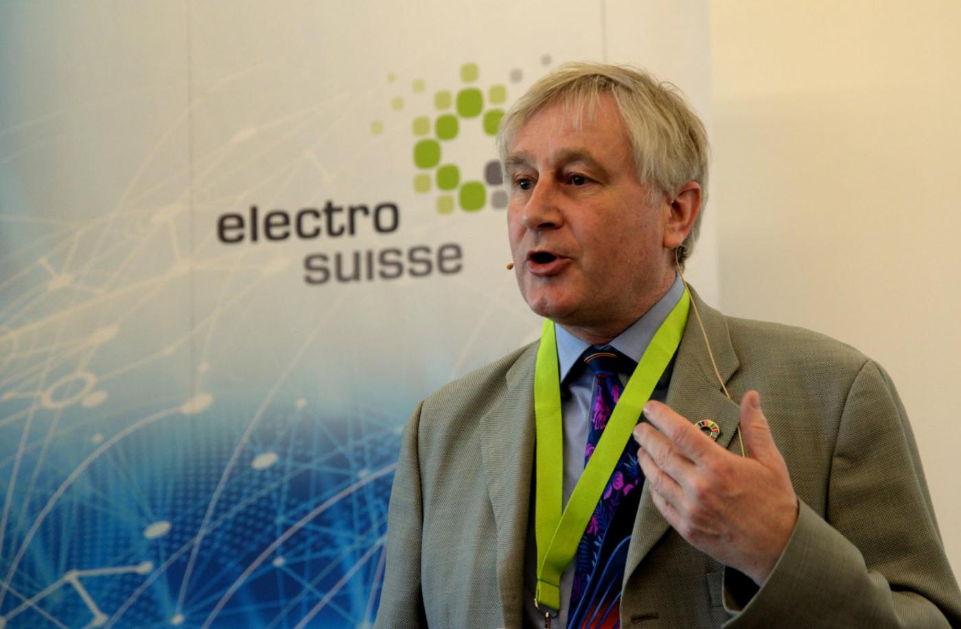 Arnulf Jäger-Waldau, Senior Scientist der Europäischen Kommission, brachte die globale Perspektive ins Spiel.
