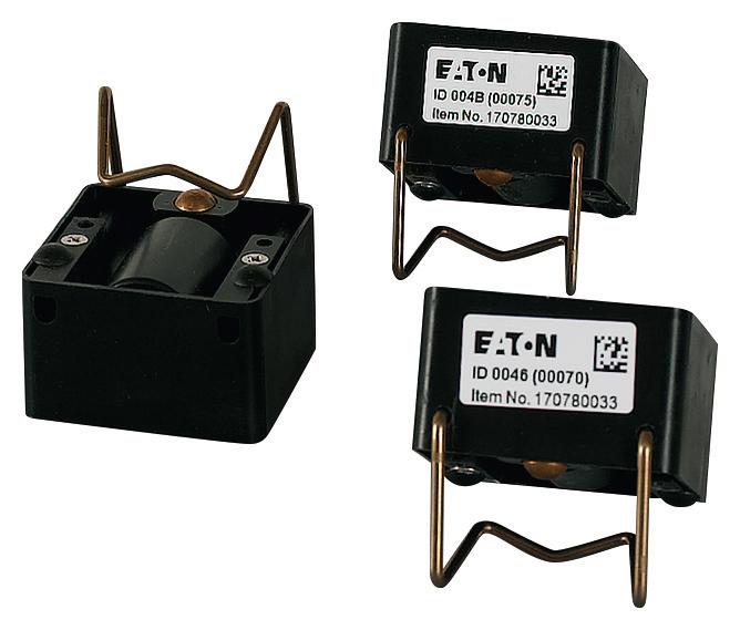 Die autarken Temperatursensoren für den Hauptstrom werden einfach auf die Sammelschienen bzw. Verbindungsstellen montiert und versorgen sich selbständig über das elektromagnetische Feld der Schiene mit Energie.
