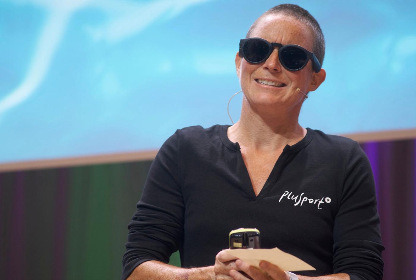 La sportive d'élite aveugle Chantal Cavin est désormais responsable de projet dans le domaine de la relève chez PluSport.