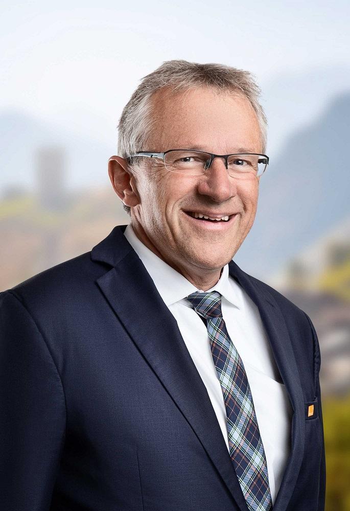 Die Vorzüge der Wasserkraft unterstützen und fördern